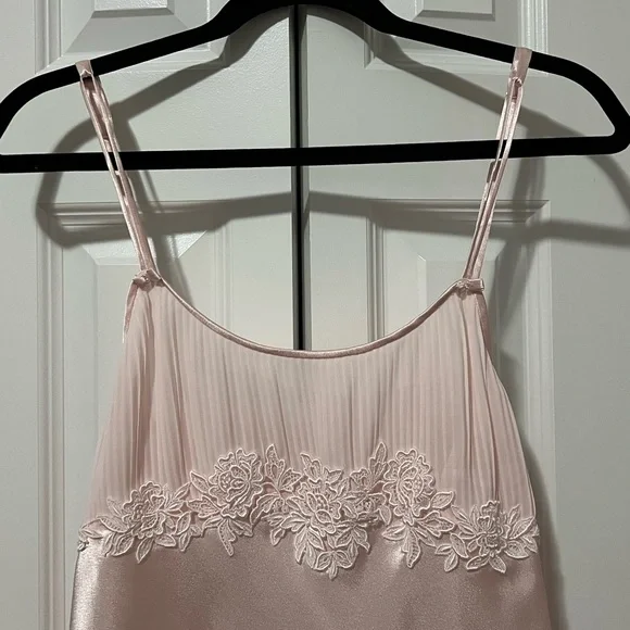 VTG Pink Oscar De La Renta Coquette Babydoll Nightgown (Size L)